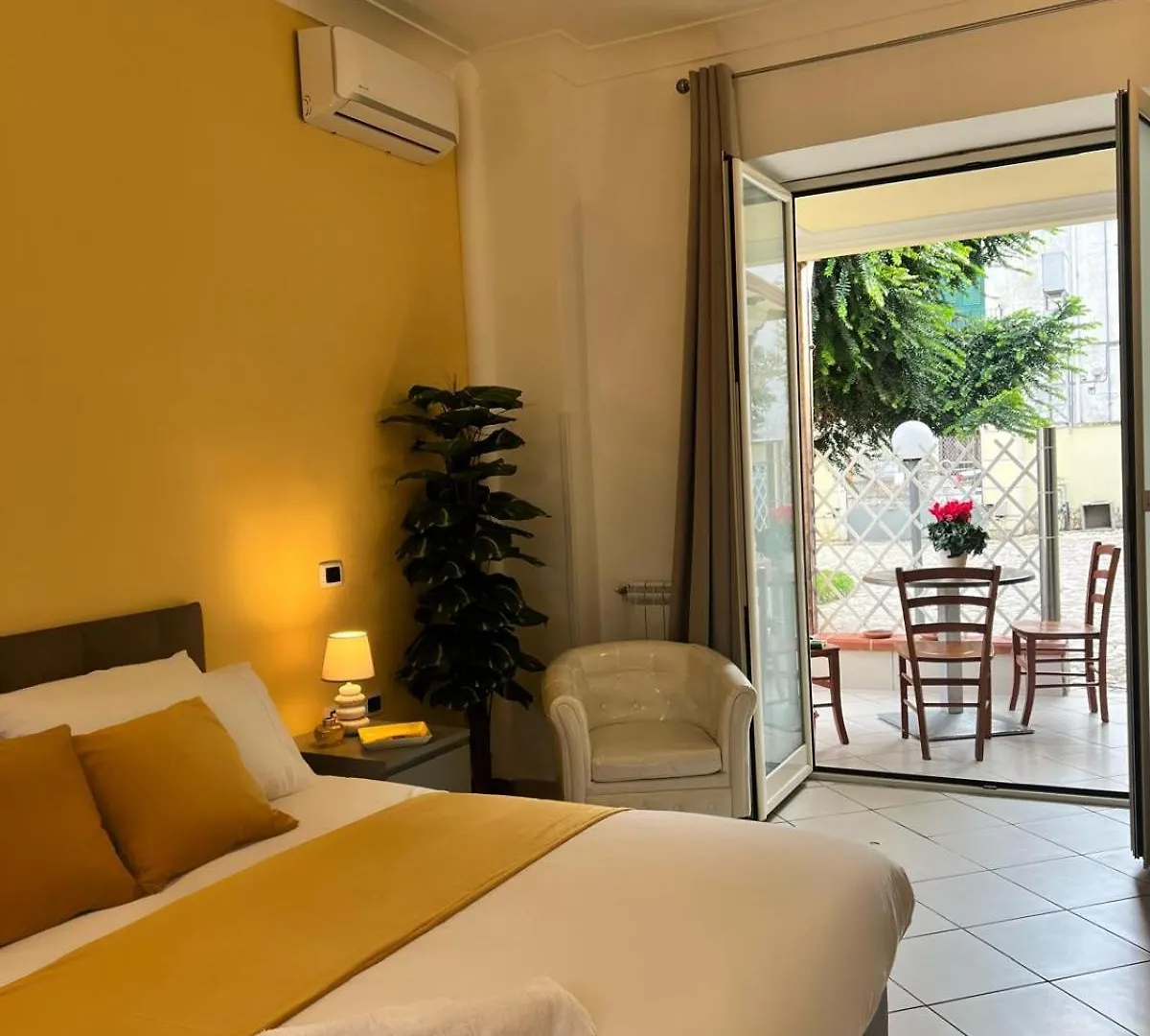 Villa Chianese Naples Guest house